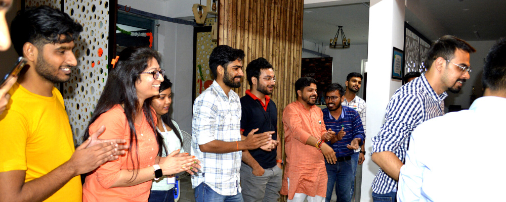 About US 1 AleaIT Solutions Team