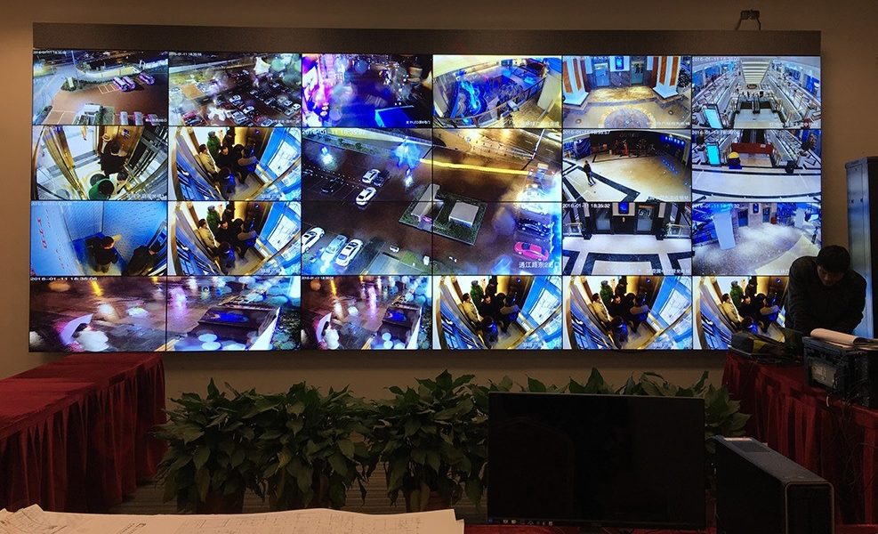 55inch-1-7mm-Samsung-Seamless-LCD-Mosaic-Screen